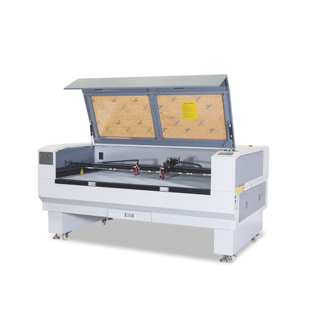 M&aacute;quina de corte a laser CO2.jpg